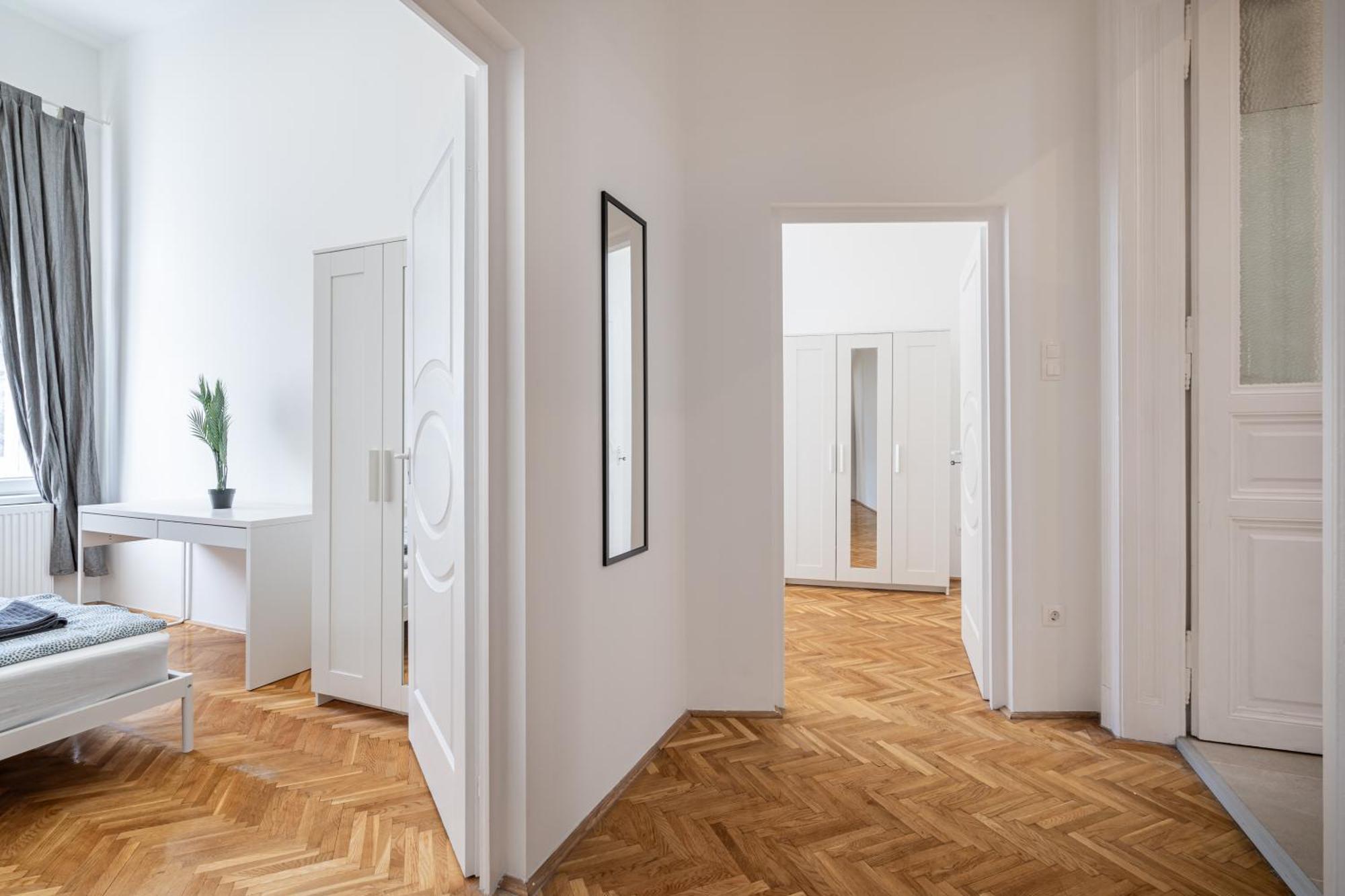 Luxurious Downtown Family Suite Budapest Exterior photo